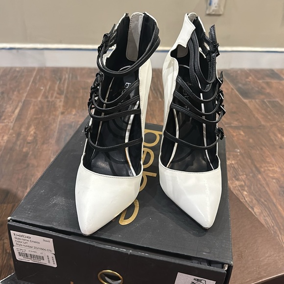 Bebe Emelda shoes - Picture 2 of 5